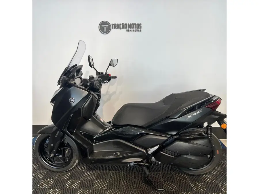 Yamaha XMAX 250 Connected 2025